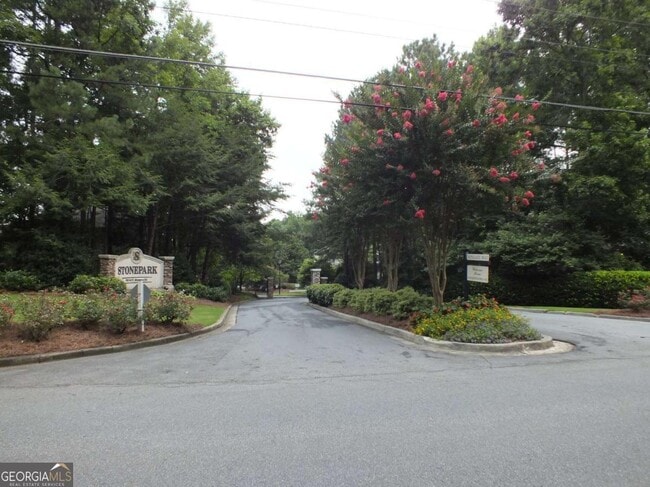 Building Photo - 5005 Wingate Way