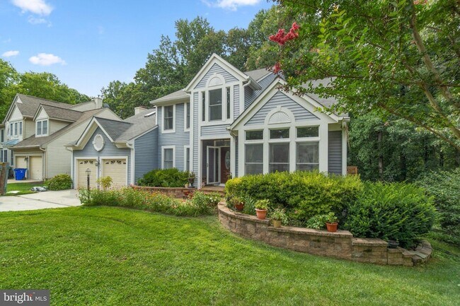 Building Photo - 6874 Caravan Ct