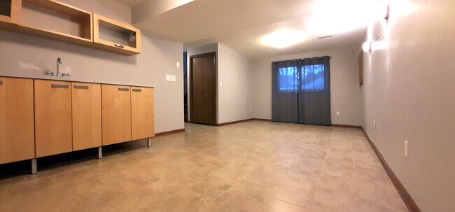 Foto del edificio - 4810 19th Ave NW