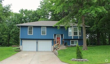 Building Photo - 1467 Grandview Dr