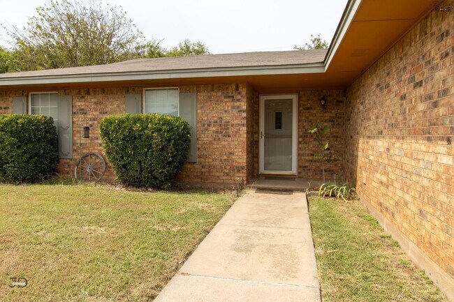 Foto del edificio - 9 Lackland Cir