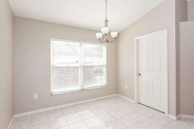 Building Photo - 10806 Windbury Way