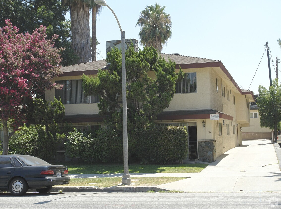 Foto del edificio - 116 E Alhambra Rd
