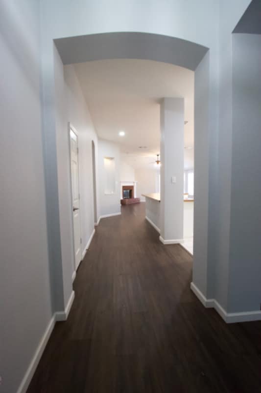 Building Photo - 3605 Villanova Dr