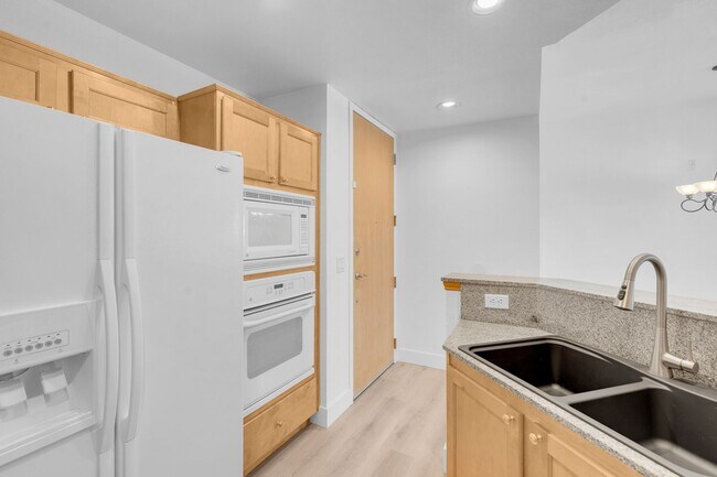 Foto del edificio - 75 E Agate Ave