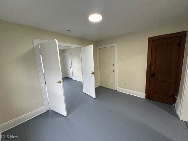 Foto del edificio - 779 E Exchange St
