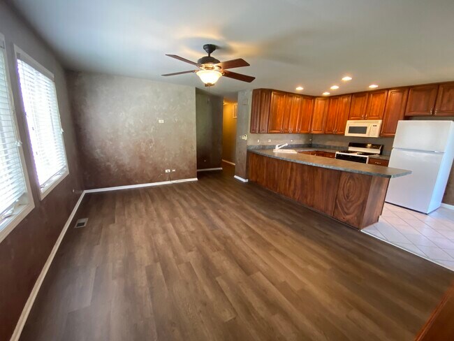 Foto del edificio - 316 Inverrary Ln