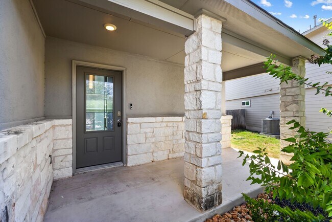 Building Photo - 9610 Baytown Coast