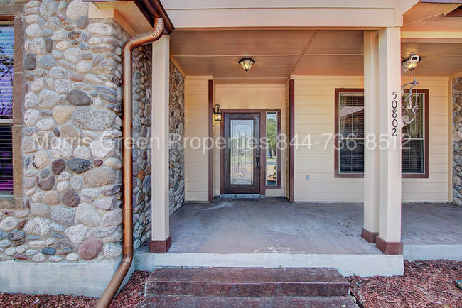 Building Photo - 50802 Indian Creek Dr