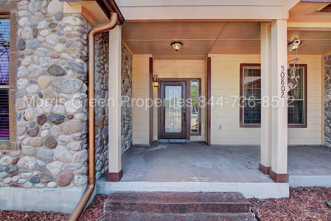 Foto del edificio - 50802 Indian Creek Dr