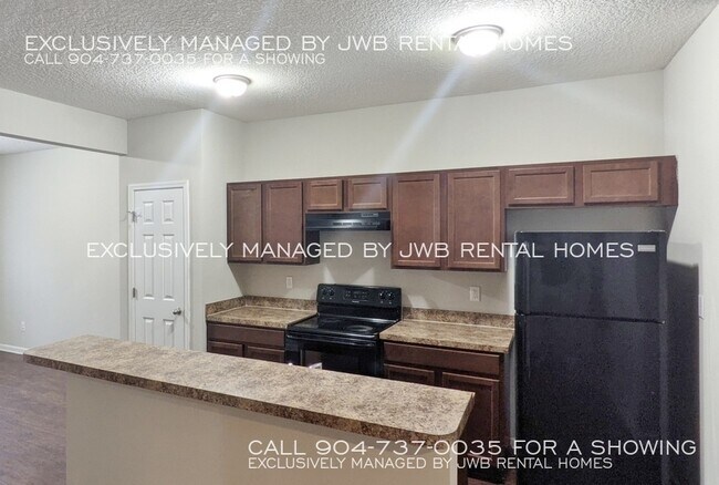 Foto del edificio - 8708 Cheryl Ann Ln