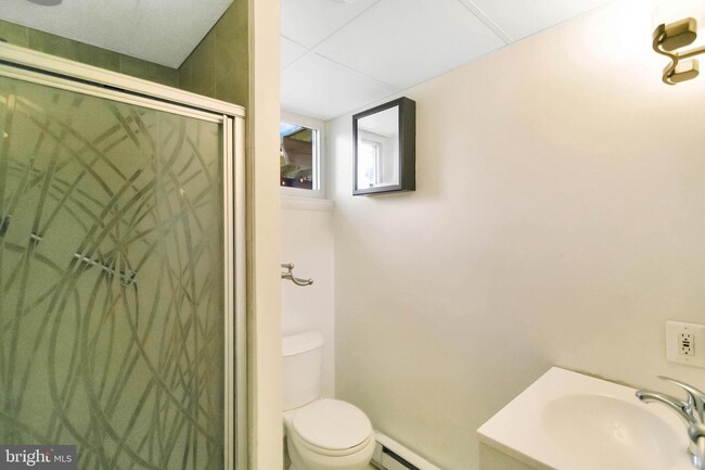 Foto del edificio - 14407 Oakvale St