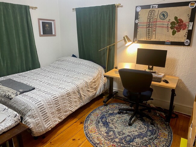 Foto del edificio - 103 Beacon St