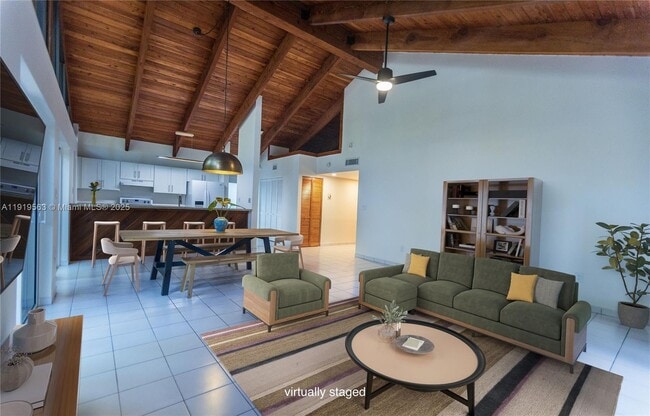 Foto del edificio - 3080 Allamanda St