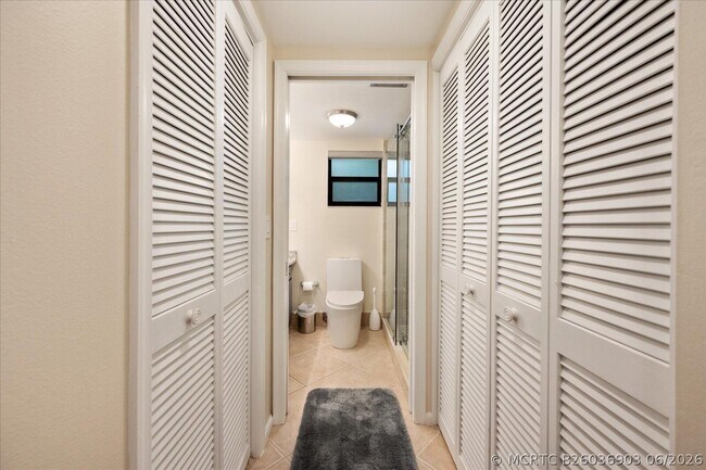Building Photo - 11863 Wimbledon Cir