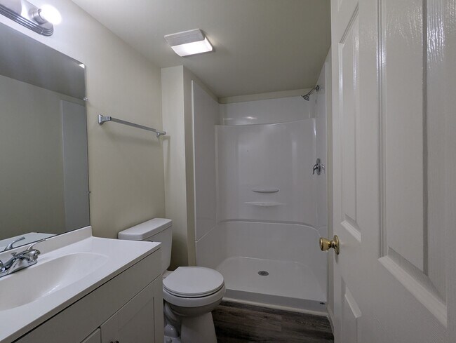 Foto del edificio - 1411 Varsity Ln