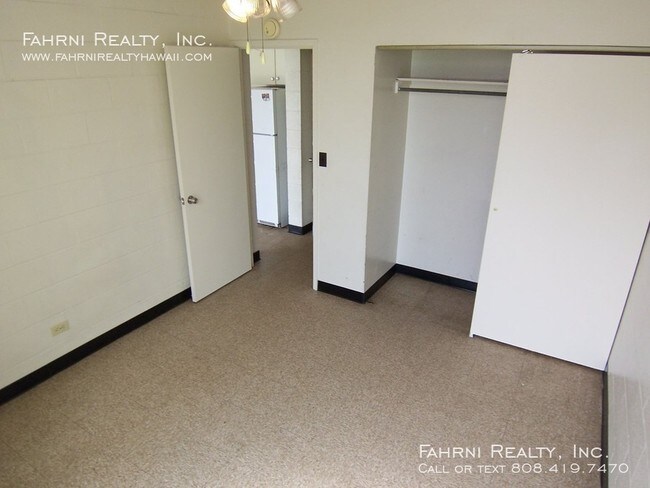 Building Photo - Kalihi - 2 Bedroom 1 Bath on the 1st Floor.