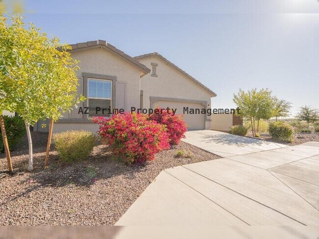 Building Photo - 5815 N 195TH DR, LITCHFIELD PARK, AZ