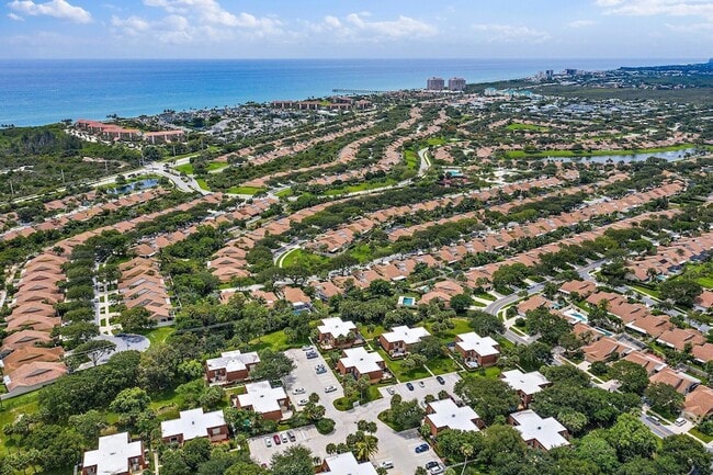 Photo - 2410 24th Ct Townhome