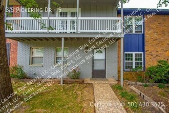 Building Photo - 3-5 Pickering Dr