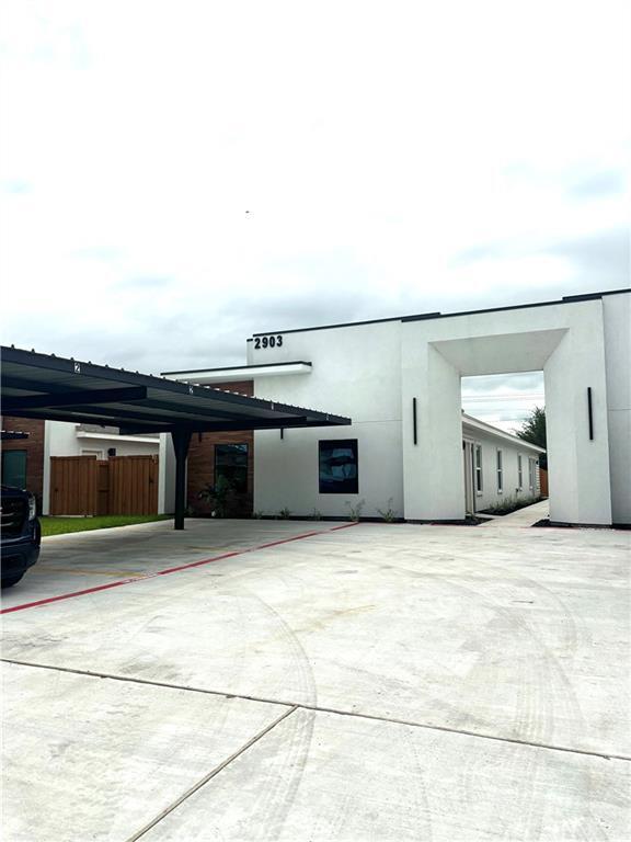 Foto del edificio - 2905 Estevan St