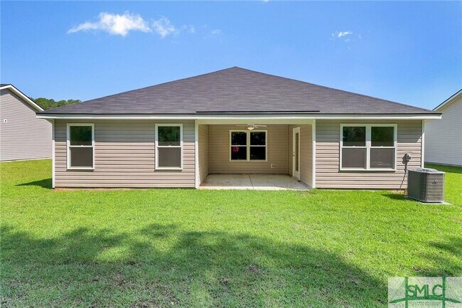 Foto del edificio - 500 Cade Ave