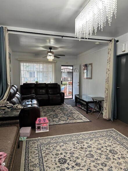 Foto del edificio - 3964 Eldridge St