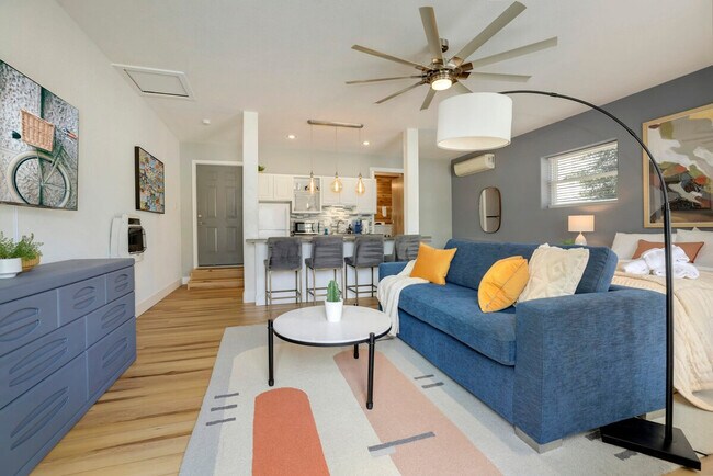 Foto del edificio - 705 NW J St