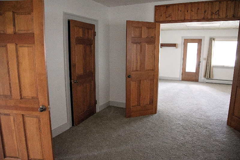 Foto principal - 215 W 7th St