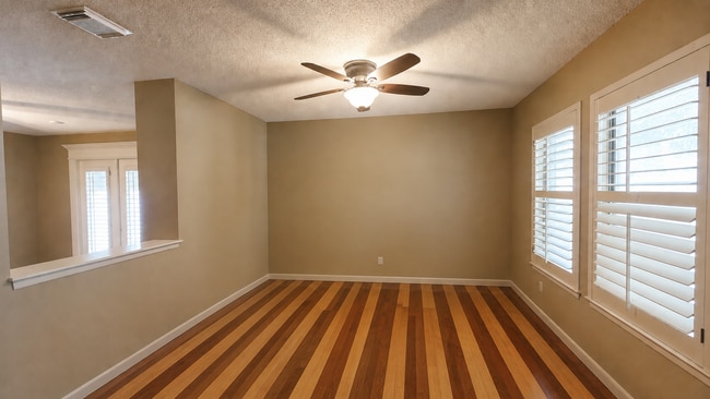 Building Photo - 7539 Tantara Ct