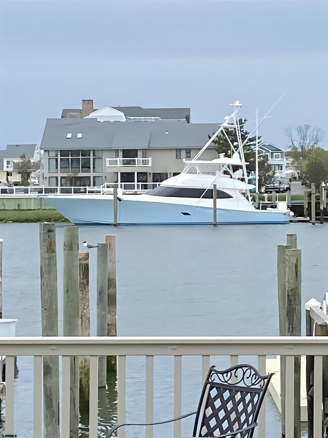 4136 Atlantic Brigantine Blvd Unit B, Brigantine, NJ 08203 Condo for