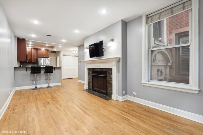Foto del edificio - 950 W Belle Plaine Ave