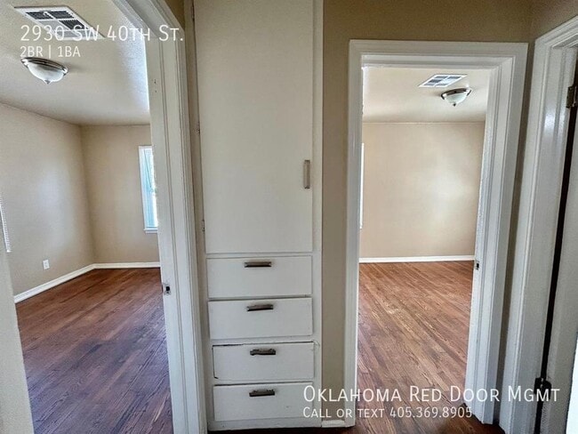 Foto del edificio - 2930 SW 40th St