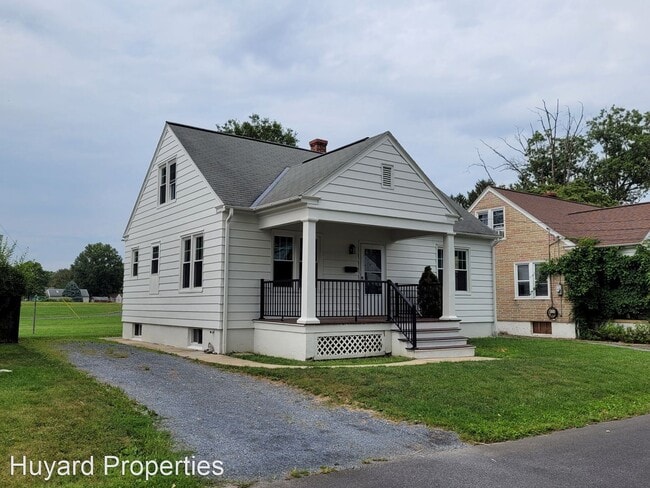 Building Photo - 4 br, 1 bath House - 232 E Ferdinand St