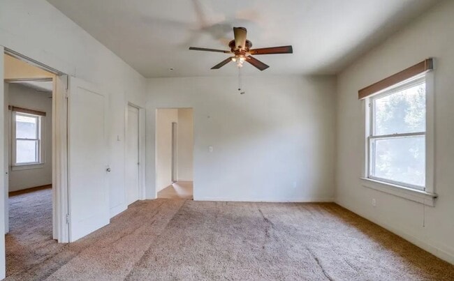 Foto del edificio - 6826 Hollenbeck St