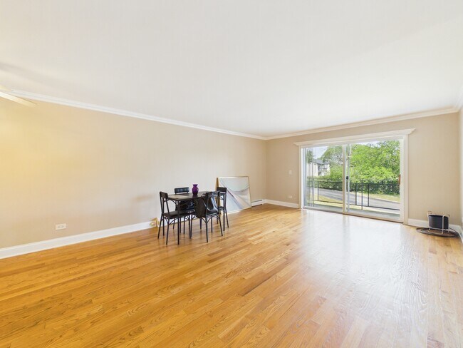 Foto del edificio - 2210 S Goebbert Rd