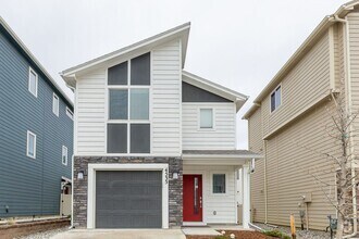 Building Photo - 4535 Samaritan Lp