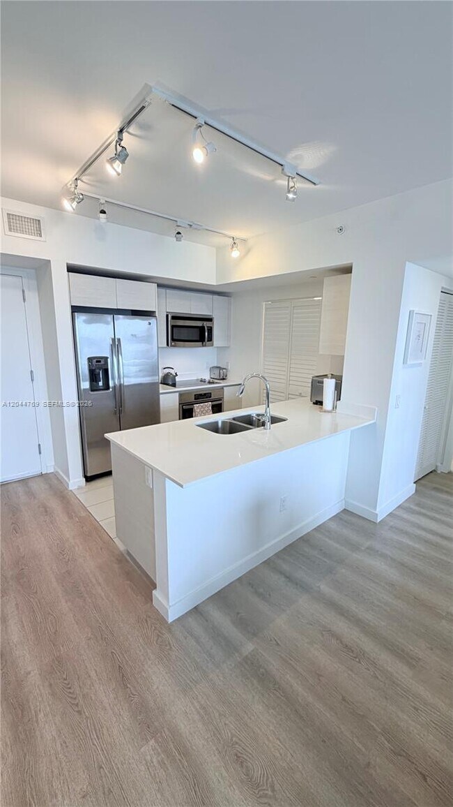 Building Photo - 4250 Biscayne Blvd
