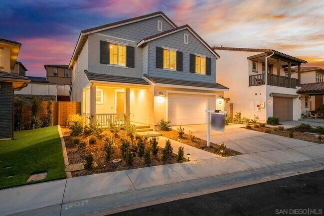 Building Photo - 32188 Penstemon Wy
