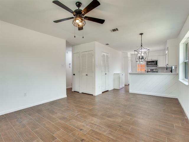 Foto del edificio - 1307 Worthington St