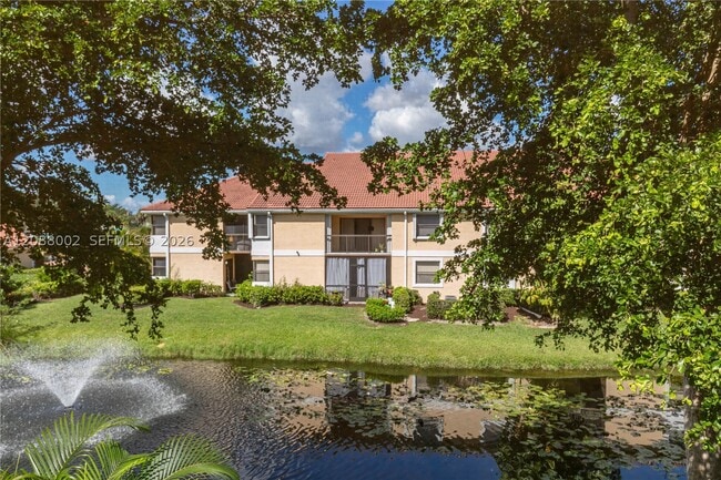 Building Photo - 5741 Riverside Dr