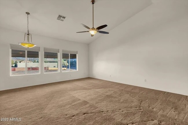 Family Room - 204 E Hatcher Rd