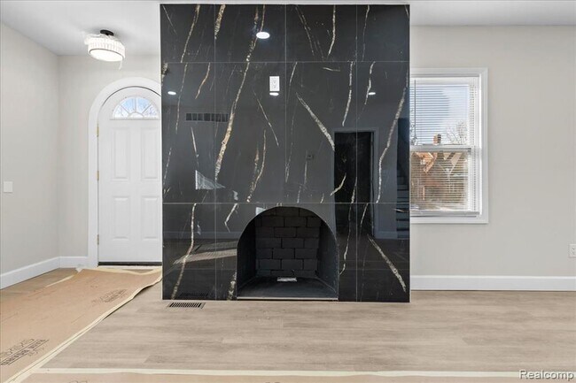 Foto del edificio - 16200 Parkside St