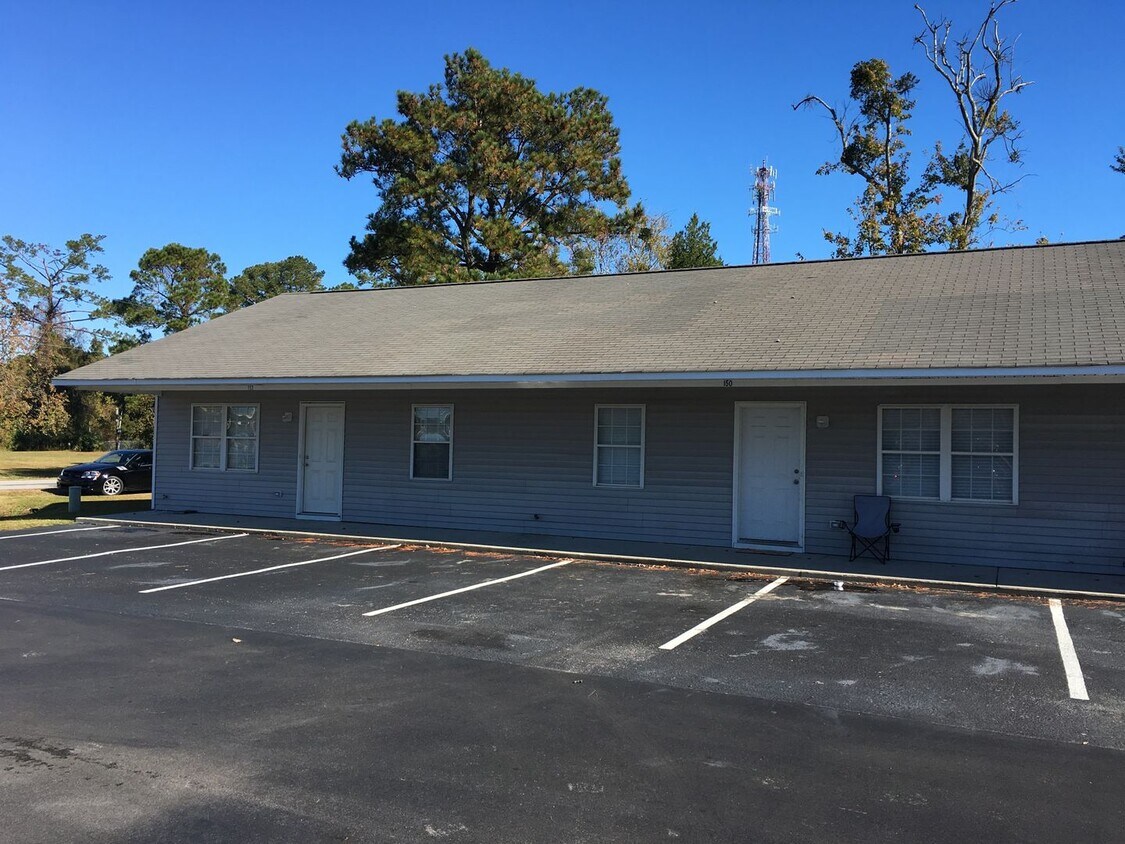 148 Pine St, New Bern, NC 28560 House Rental in New Bern, NC