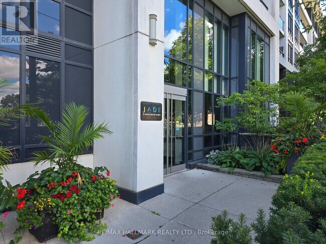 Photo du bâtiment - 399 Spring Garden Ave