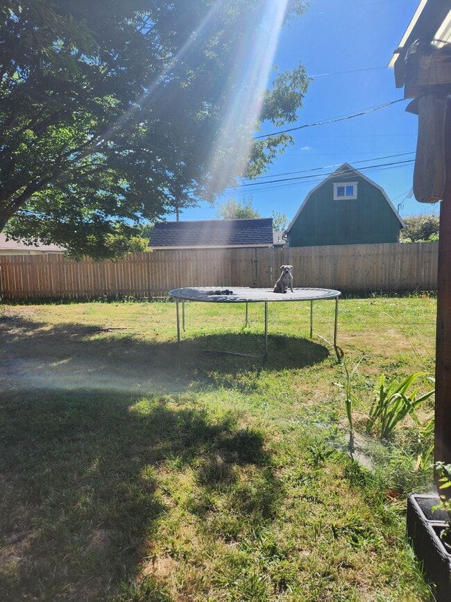 Photo - MOVE-IN SPECIAL $500 OFF!  2BD/1BA House with Bonus Room (Extra Bedroom)!