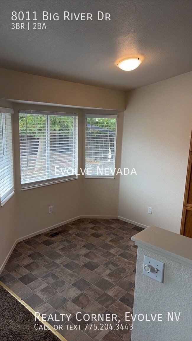 Building Photo - 8011 Big River Dr