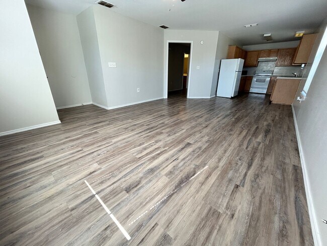 Building Photo - 1106 82nd St