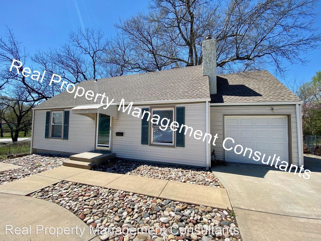 Primary Photo - 2 br, 1 bath House - 7020 Raytown Rd