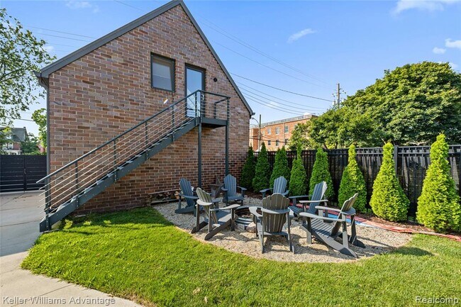 Foto del edificio - 284 Eliot St